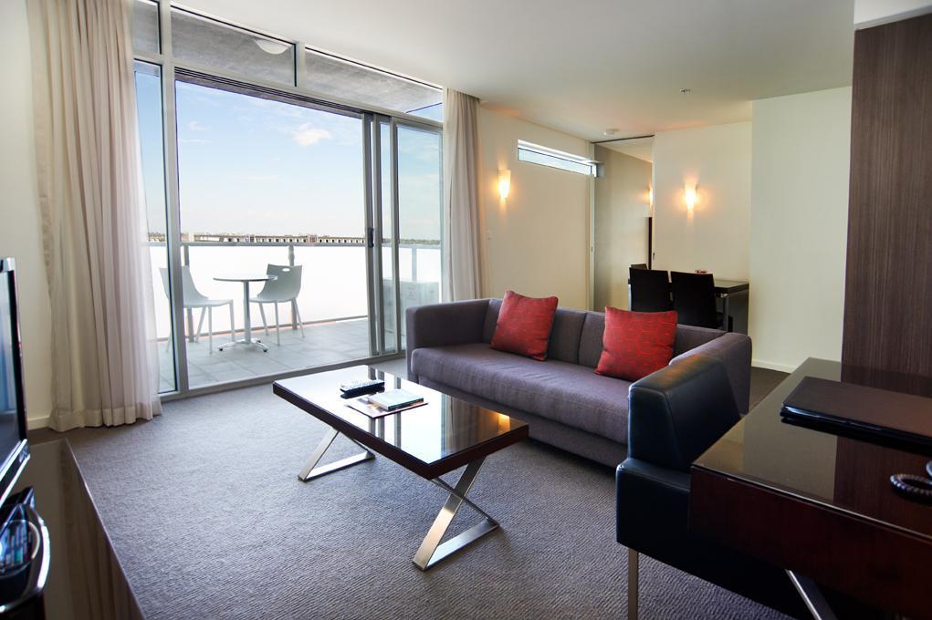 Quest Caroline Springs Aparthotel Eksteriør bilde