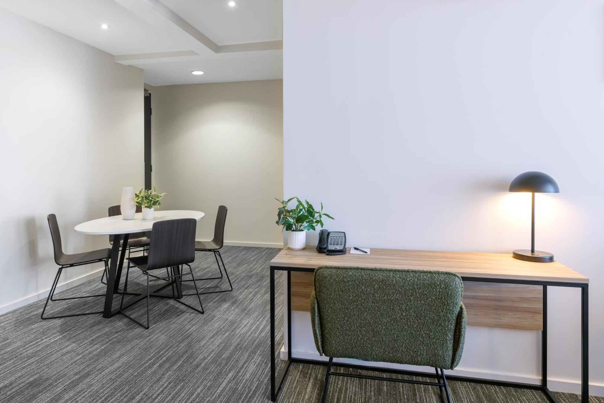 Quest Caroline Springs Aparthotel Eksteriør bilde